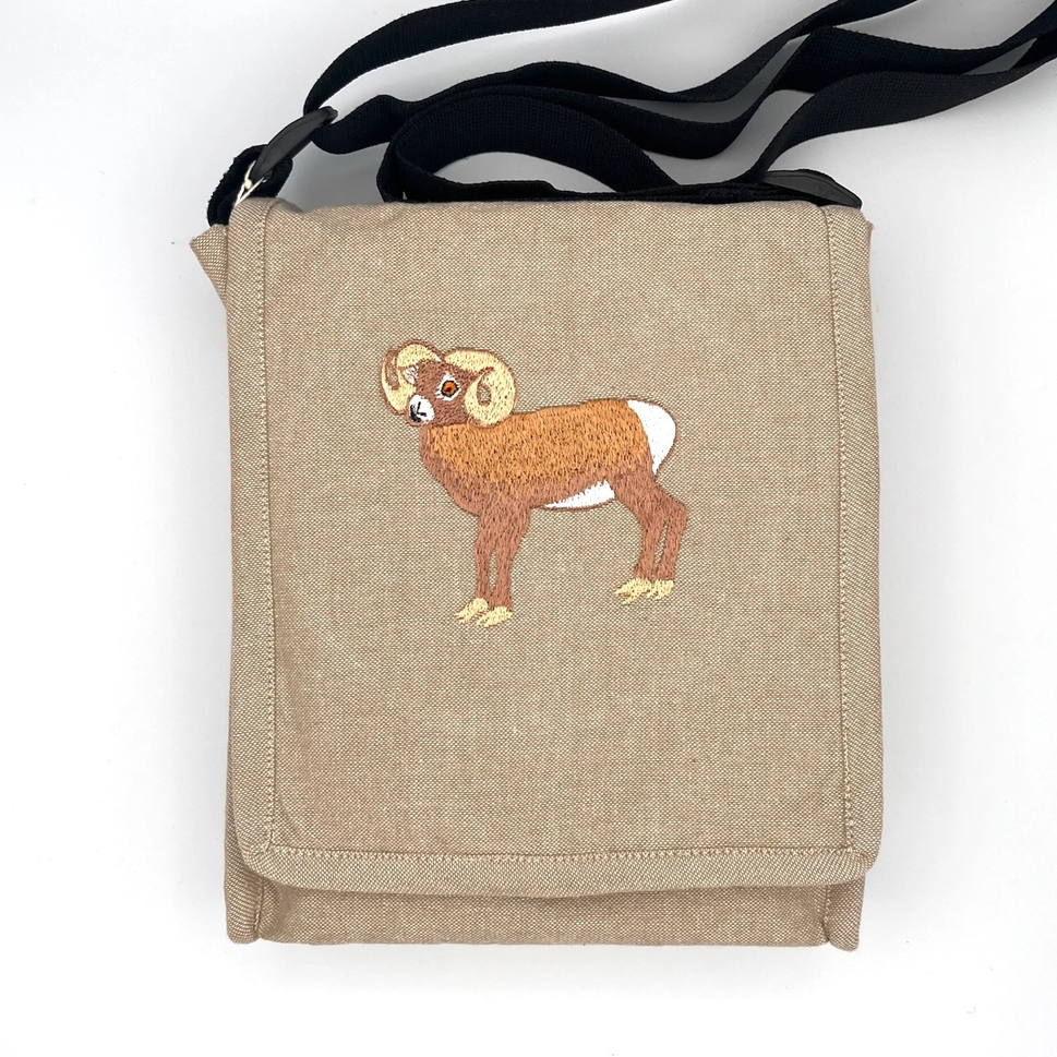 Animal Field Bag