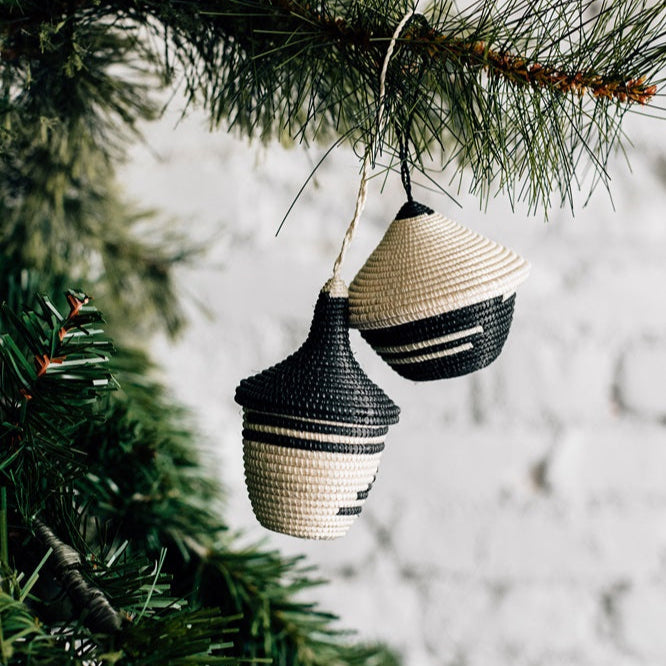 Miniature Basket Ornament tall Black