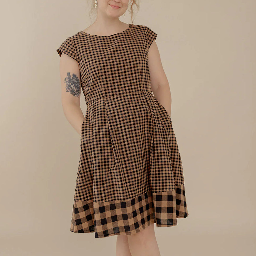 Devonshire Dress Black and Tan