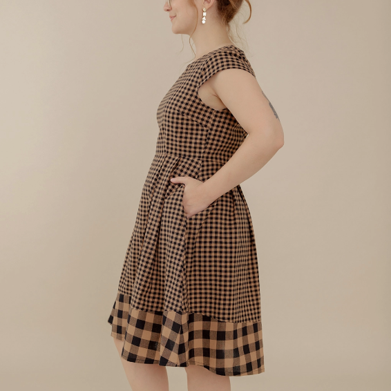 Devonshire Dress Black and Tan