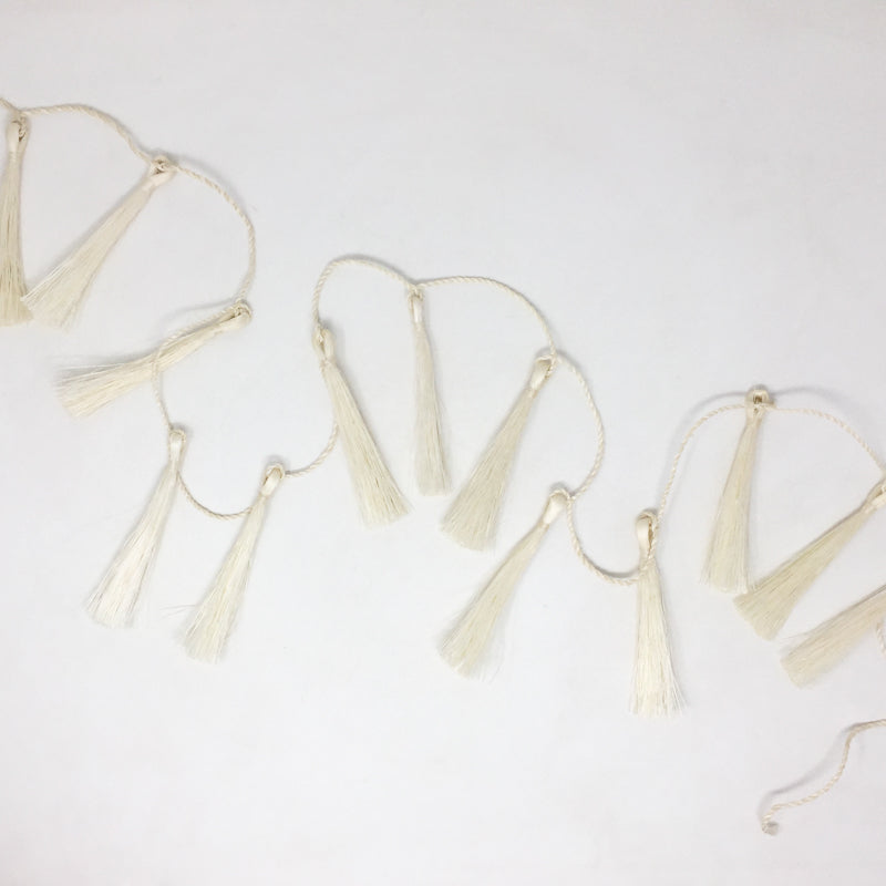 Tassel Garland - Pure