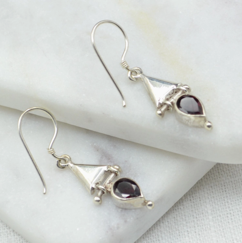 Silver Triangle Earrings with Garnet