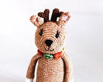 Forest Deer Rattle