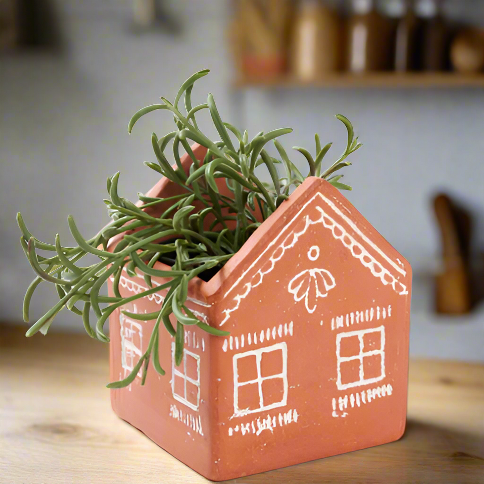 Vasanta House Planter w drainage