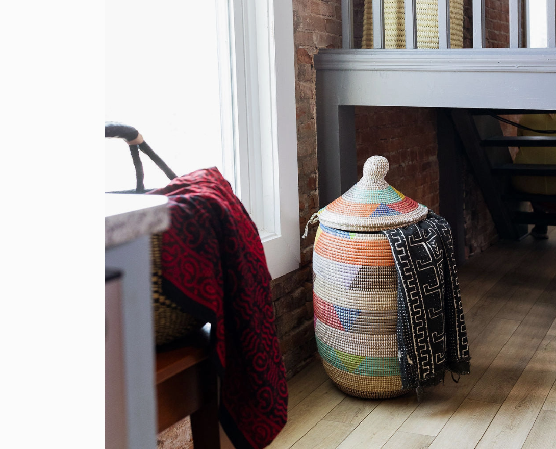 Lidded Sweetgrass Laundry Hamper Assorted