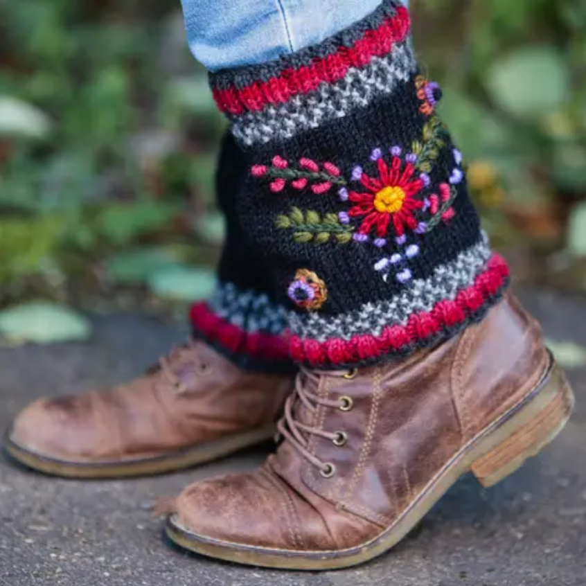 Abigail Wool Boot Cuff black
