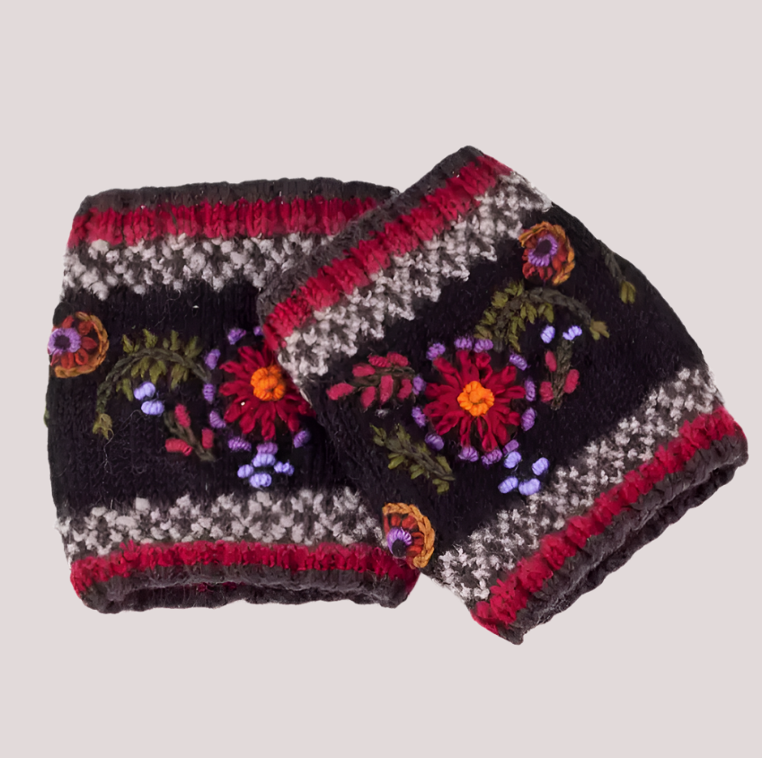 Abigail Wool Boot Cuff black