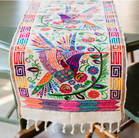 Wild Bird Table Runner