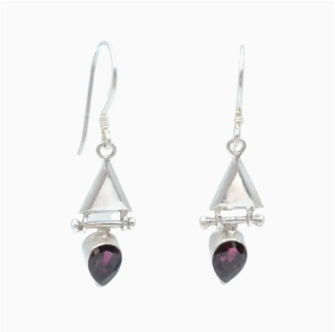 Graceful Silver Earrings Garnet