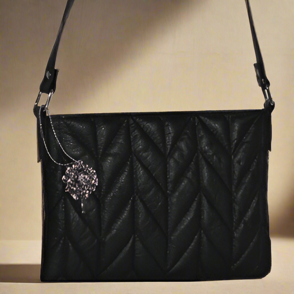 Elegant Chevron Cross Body Leather Bag