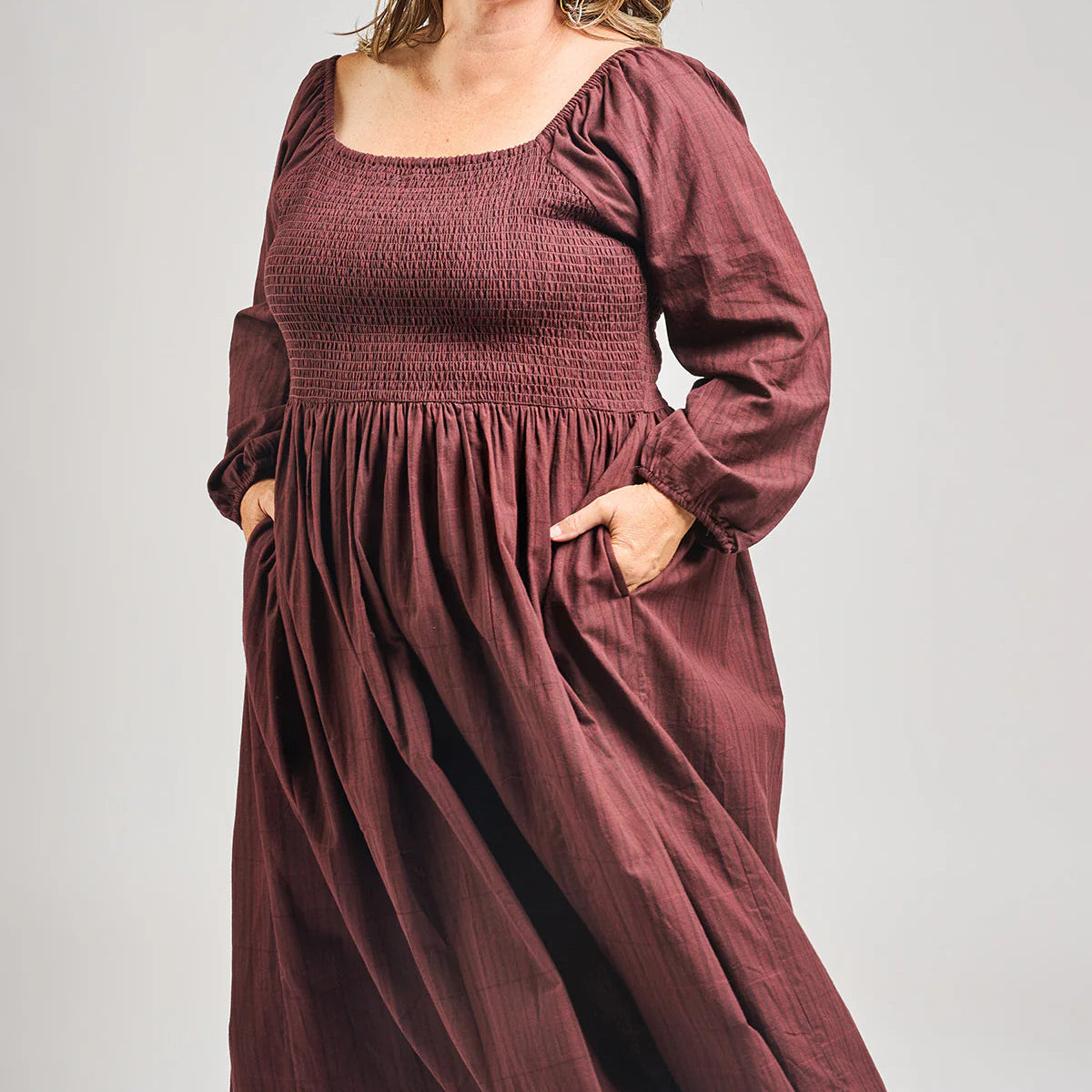 Hailee_Smocked_Plus_Size_Midi_Dress Maroon Front