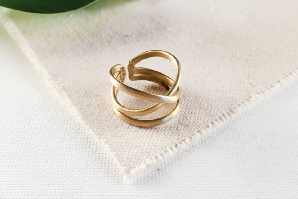 Linear X Ring - Gold