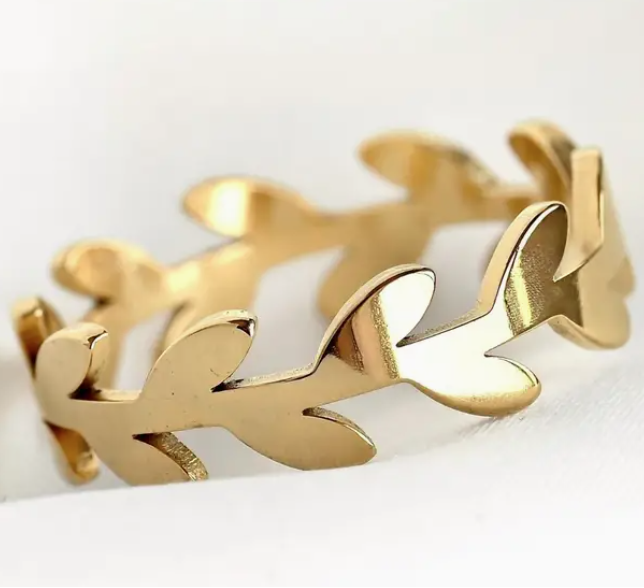 Olive Leaf Ring Size 7