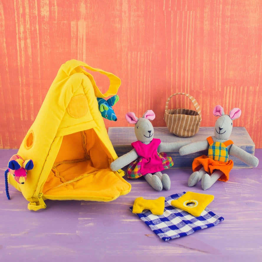 Organic Cotton Playhouse Mouse Picnic