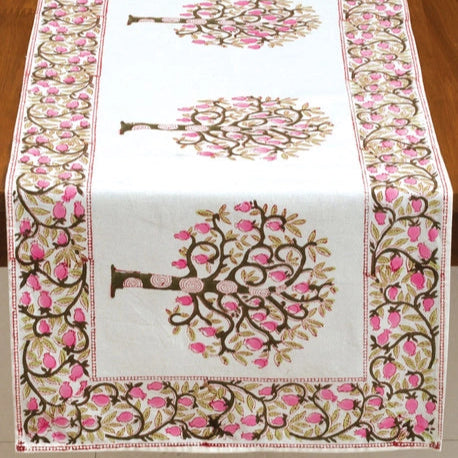 blooming-tree-table-runner