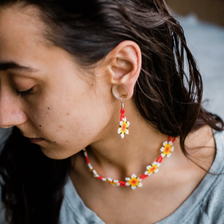 Daisy Chain Necklace and Earrings