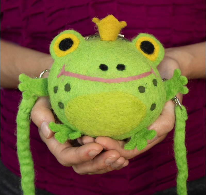 Critter Clutch Frog Prince