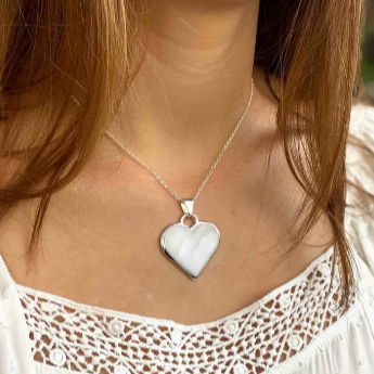 Corazon Blanco White Heart Pendant with Chain